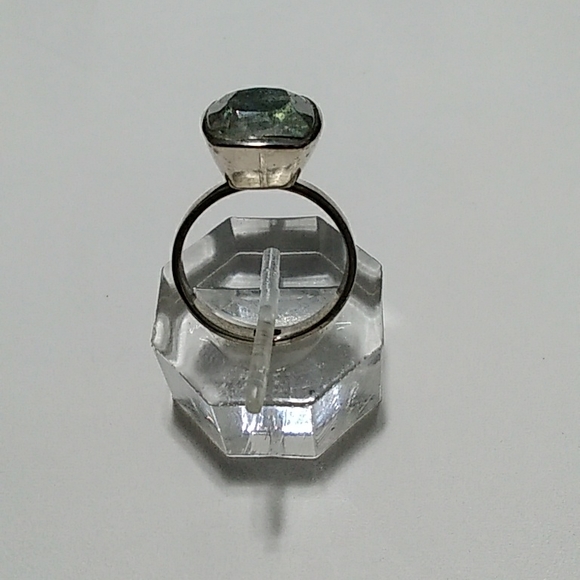 Labradorite Ring - Picture 5 of 8